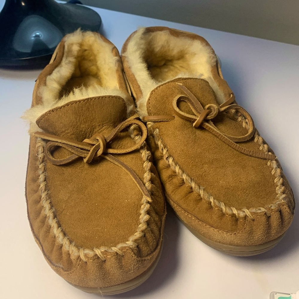 L.L. Bean Wicked Good suede leather Moccasins Slippers
